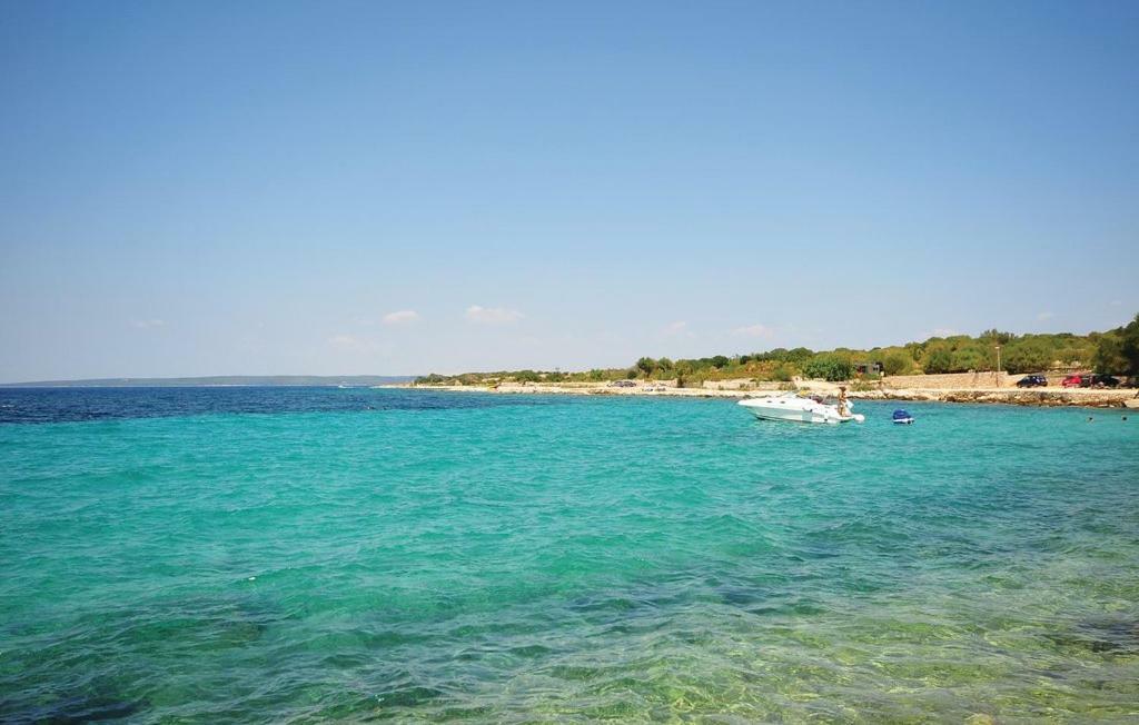 Apartmani "Palma" Lun  Kültér fotó